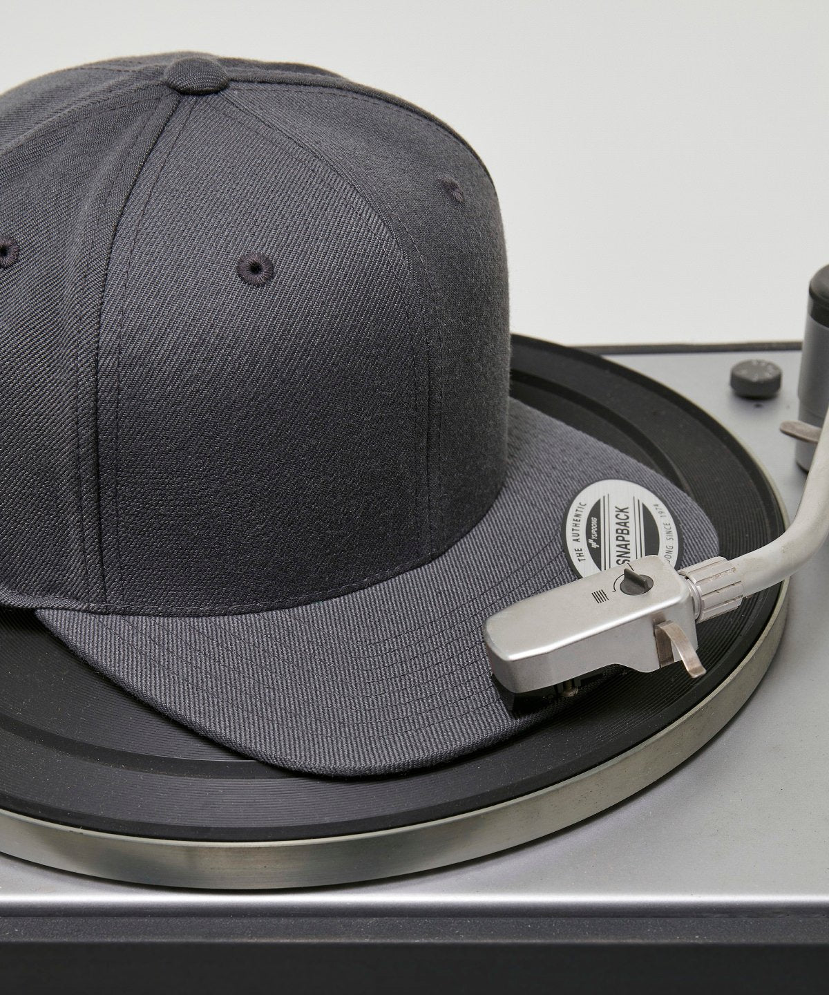 YP001 The classic snapback (6089M)